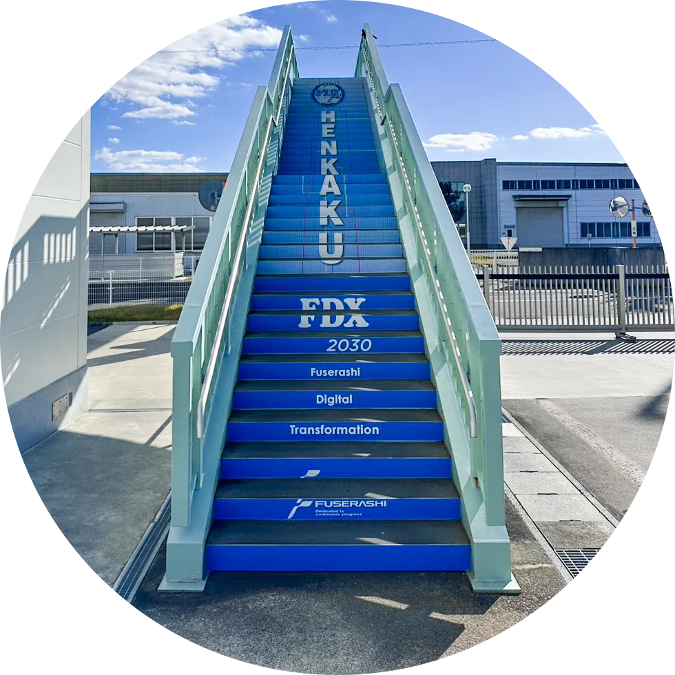 階段スペースを有効活用したステップ広告のイメージ