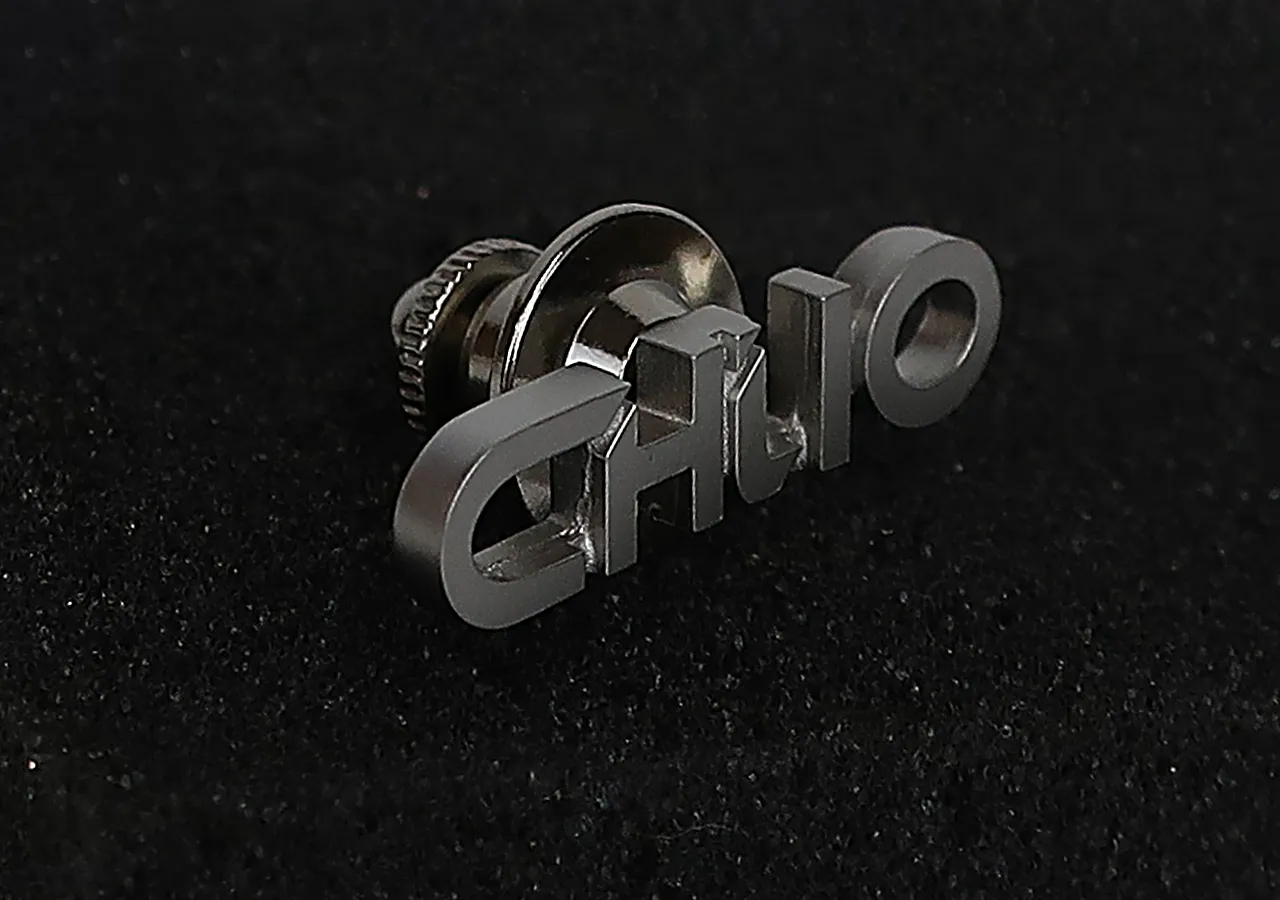 ピンバッジ　CHILO様